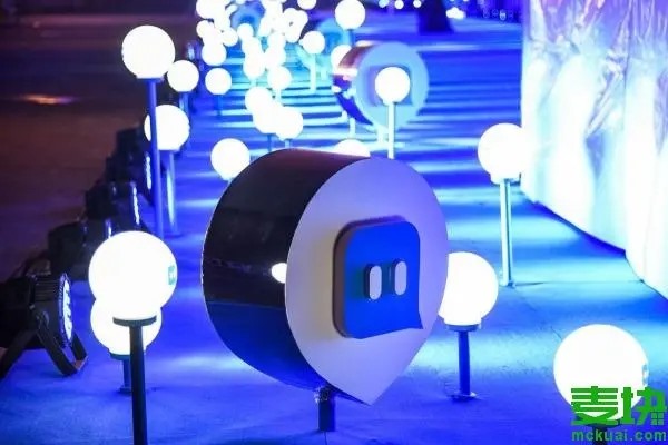 爱聊和陌陌探探同城交友哪个好?